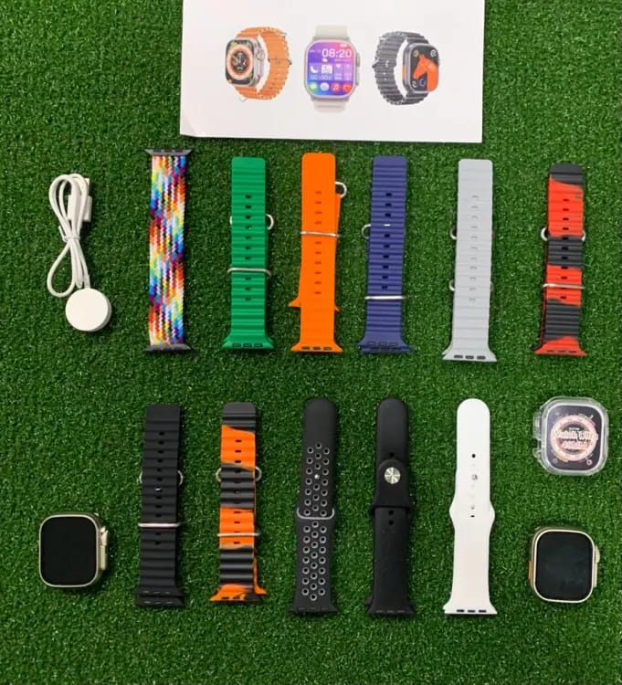 Y100 Couple Smartwatch with 11 Straps - Stay Connected in Style Together!